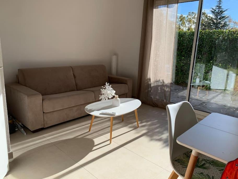 Saint-Vallier-de-Thiey Maisonnette Dans Belle Residence מראה חיצוני תמונה